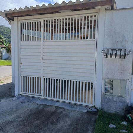 Casa Em Caraguatatuba Praia Massaguacu/Cocanha Ngoại thất bức ảnh